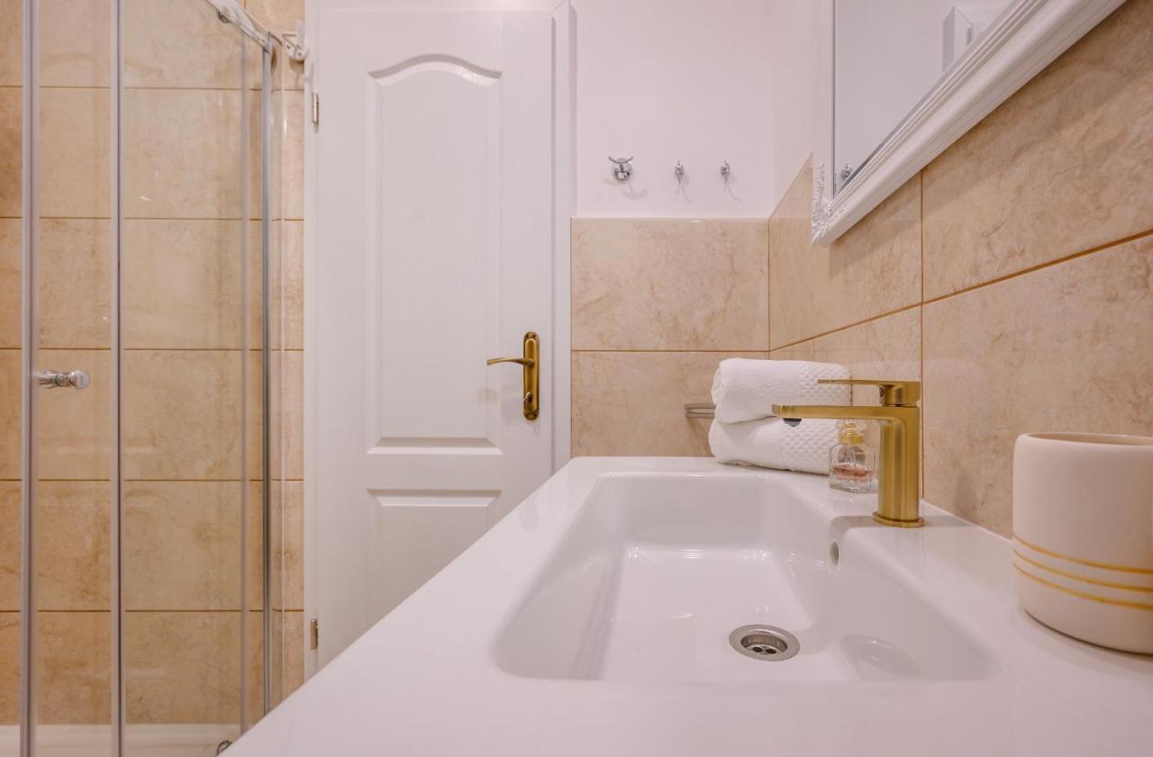 Summer Breeze Luxury Rooms Split Exterior foto